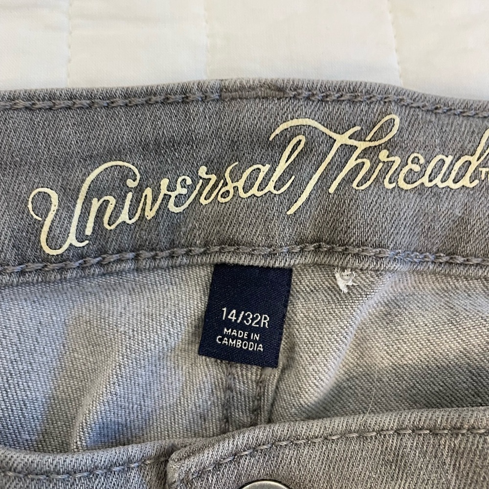 Universal Thread Grey Jeans size 14 - Picture 6 of 8
